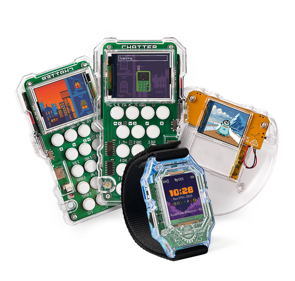 CircuitMess Gizmo Bundle 2.0 on a white background