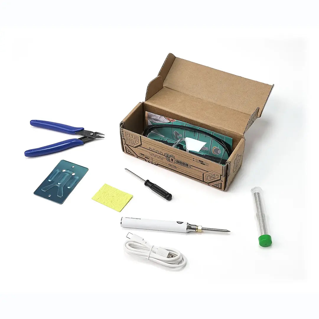 CircuitMess Tools Pack box (open)